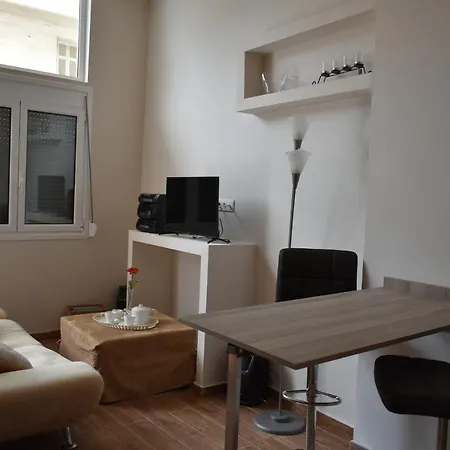 Your Vacation In The Center Of Apartment *